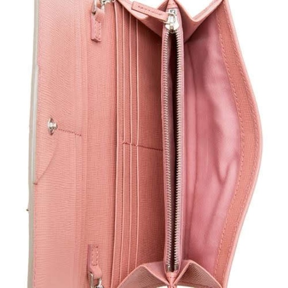 SOLD Fendi Pink Monster Chain Wallet - Picture 2 of 9